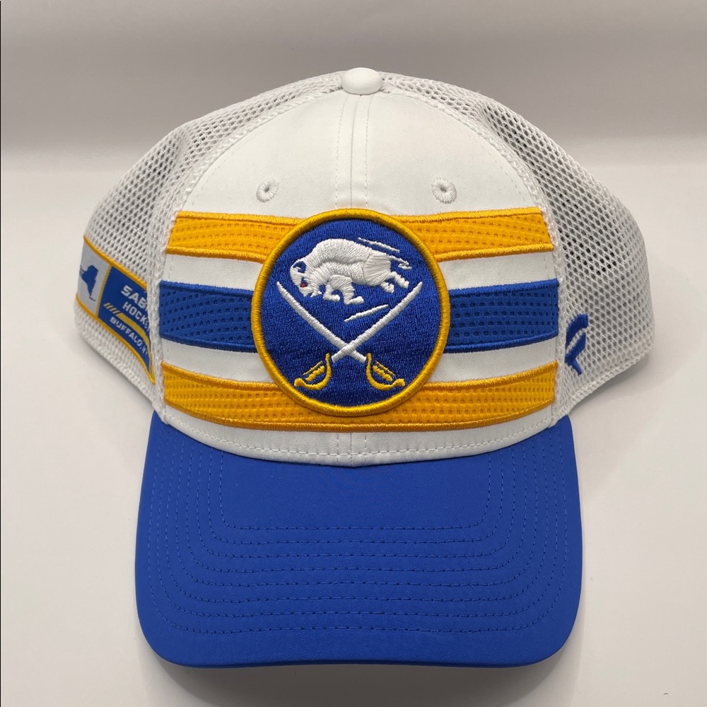Fanatics - NHL  Buffalo Sabres Hockey Mesh Hat NWOT